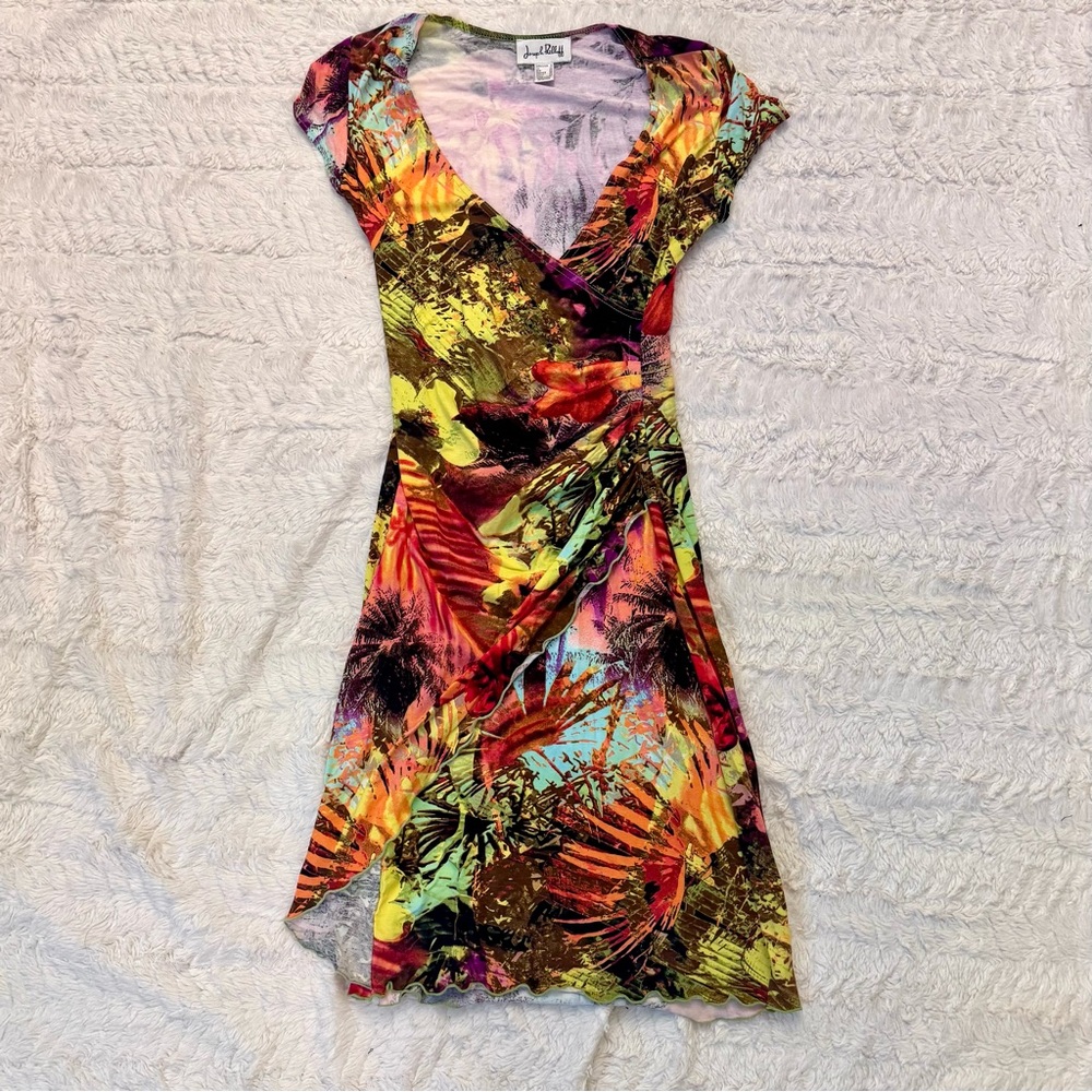 Joseph Ribkoff Tropical V-Neck Dress – Size 8 short sleeve stretch fitted